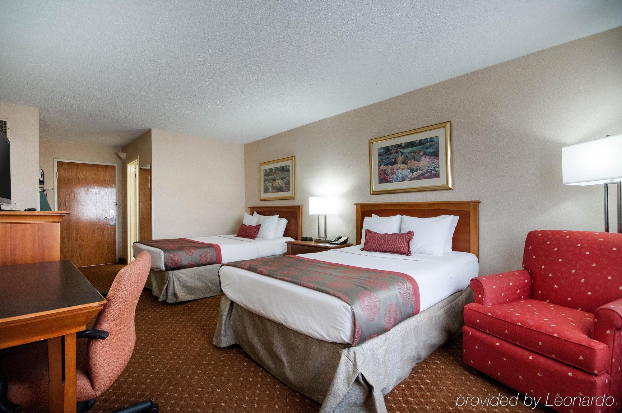 Rodeway Inn Indianapolis I-70 Exterior foto