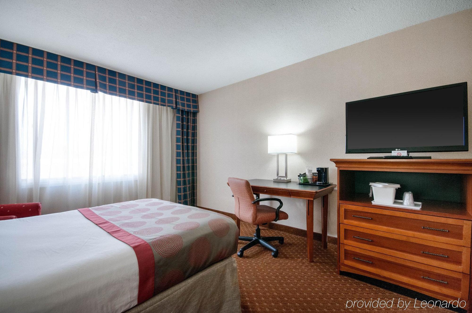 Rodeway Inn Indianapolis I-70 Exterior foto